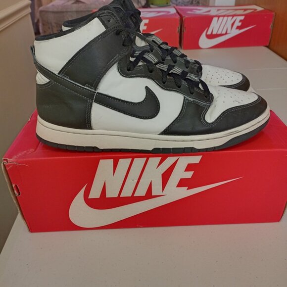 Size 10 - Nike Dunk High Black White - Picture 5 of 6